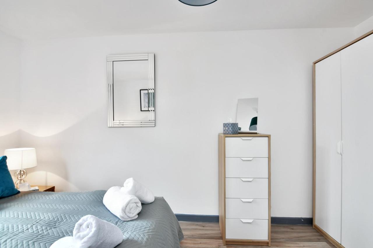 Xclusive Living Stay In City Centre, Kings Court เบอร์มิงแฮม ภายนอก รูปภาพ