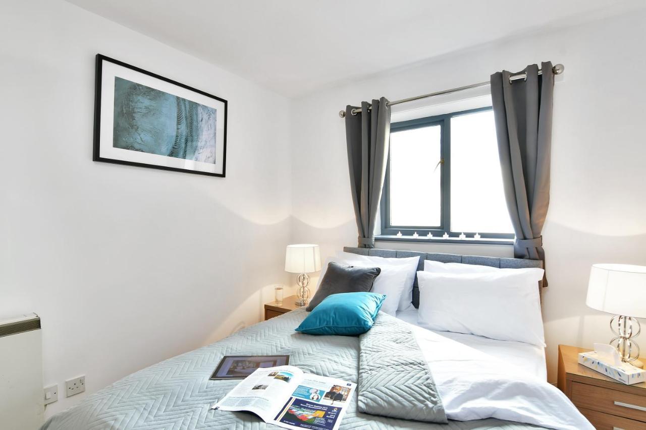 Xclusive Living Stay In City Centre, Kings Court เบอร์มิงแฮม ภายนอก รูปภาพ