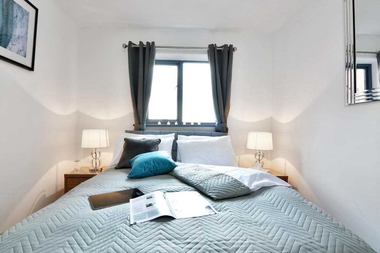 Xclusive Living Stay In City Centre, Kings Court เบอร์มิงแฮม ภายนอก รูปภาพ