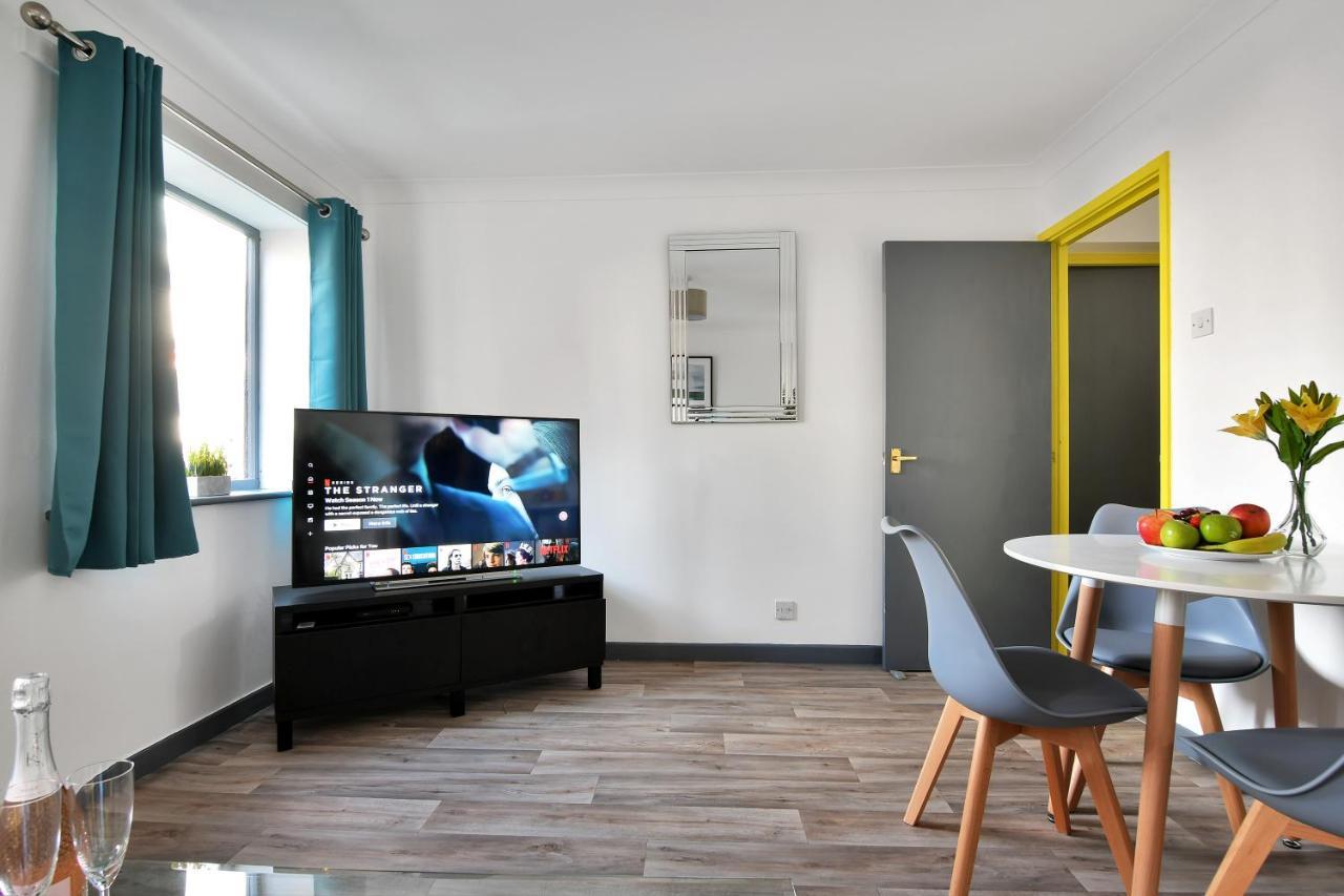 Xclusive Living Stay In City Centre, Kings Court เบอร์มิงแฮม ภายนอก รูปภาพ