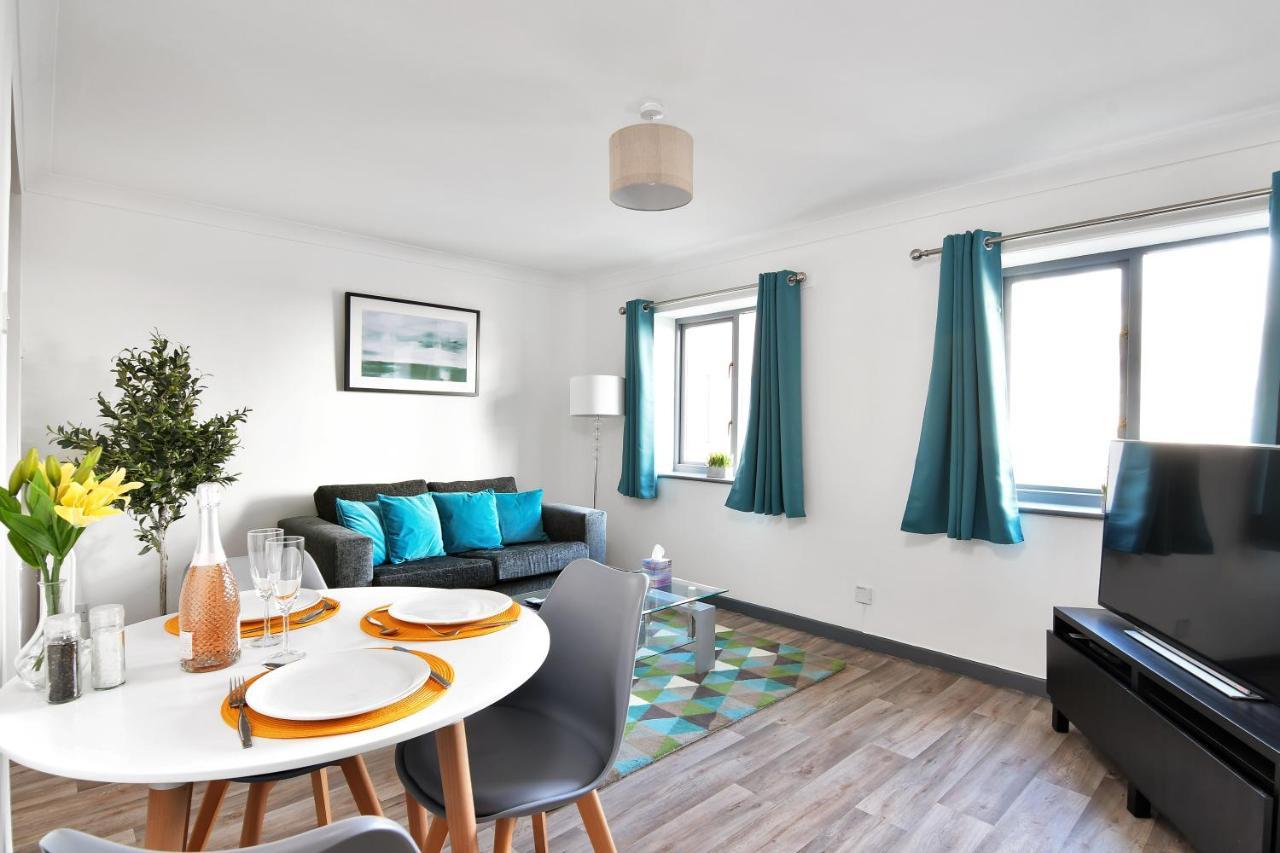 Xclusive Living Stay In City Centre, Kings Court เบอร์มิงแฮม ภายนอก รูปภาพ